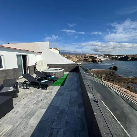 Apartment Luxury Tajao 1 *
