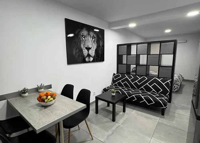 Luxury Tajao Apartment